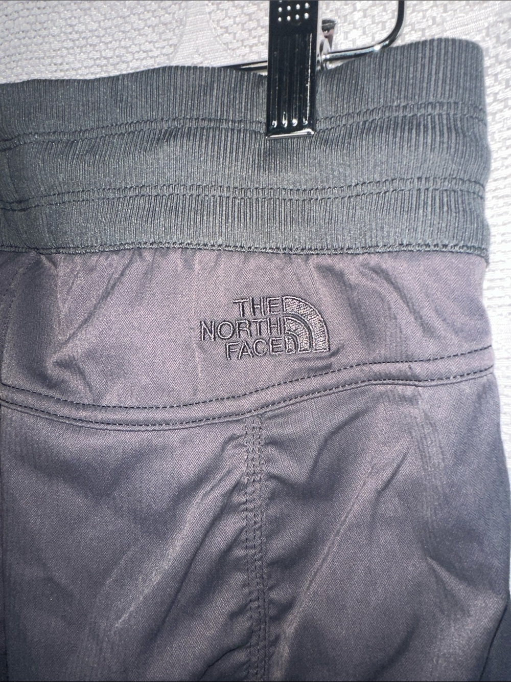The North Face Aphrodite Motion Capri Pants Women’s S NWT. Asphalt Grey - Picture 7 of 8